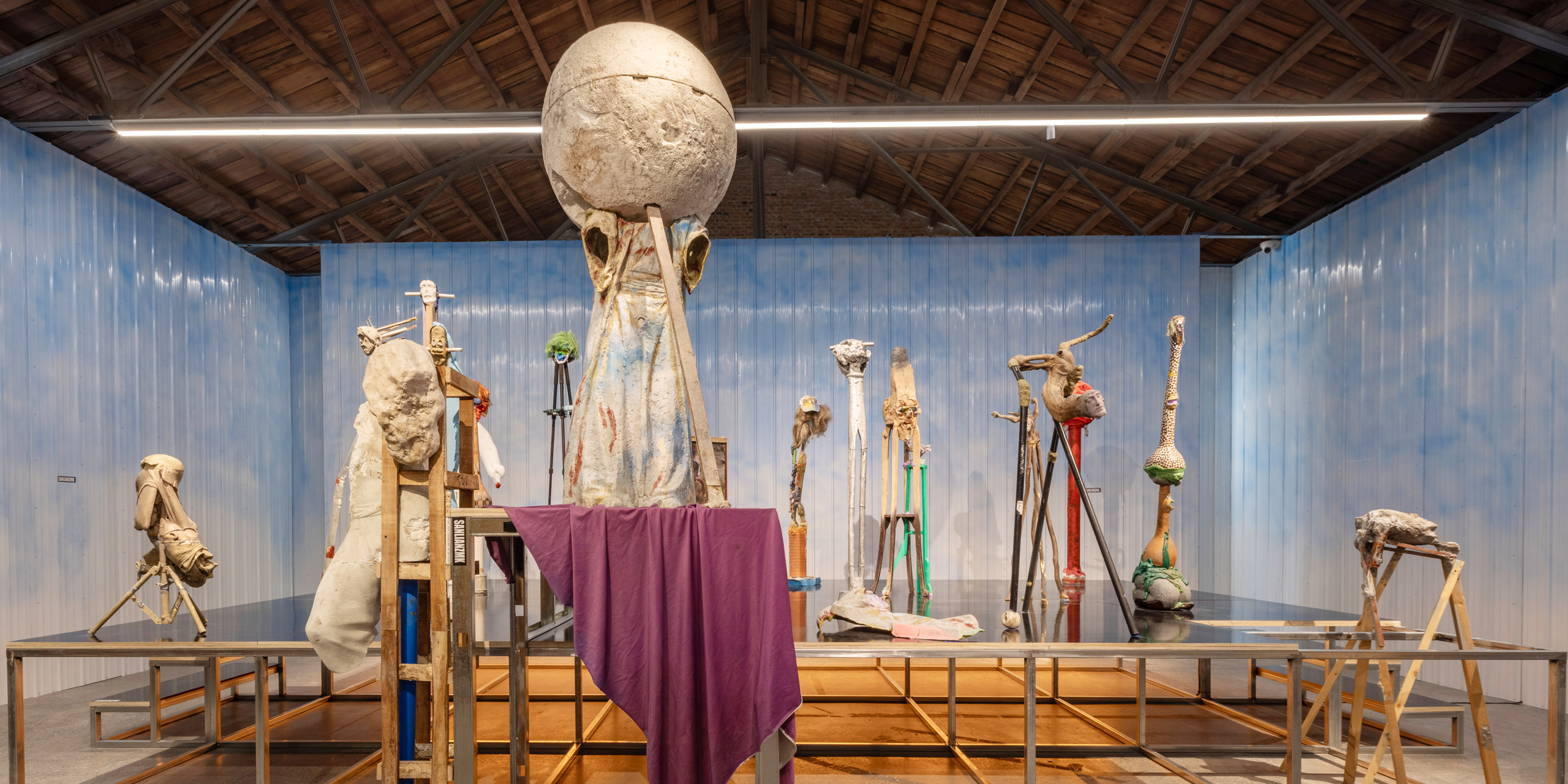 Commune Beijing The Beijing Commune was established in 2004 and the first exhibition ...
