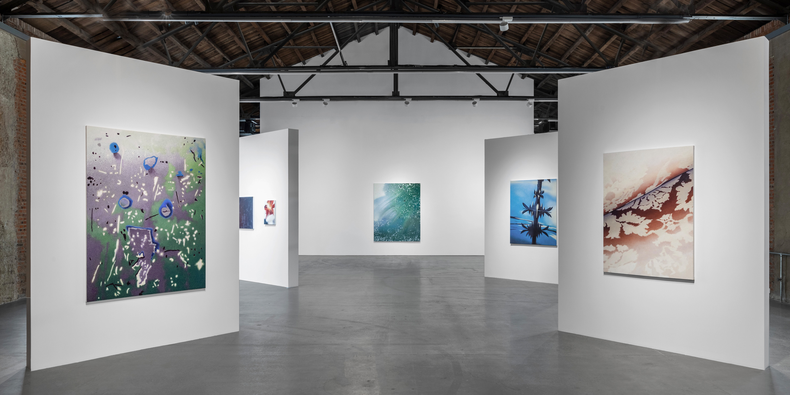 Commune Beijing The Beijing Commune was established in 2004 and the first exhibition ...